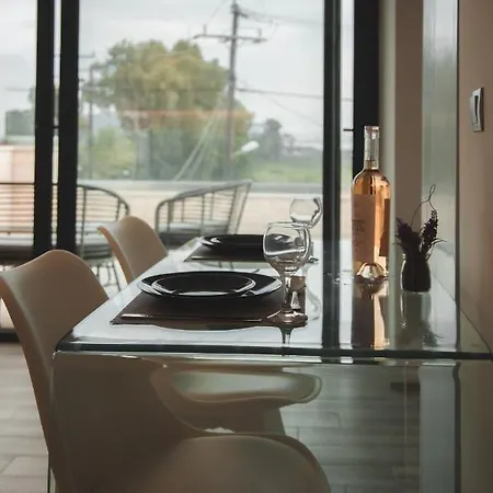 아파트 Luxury Kallithea By Corfuescapes *